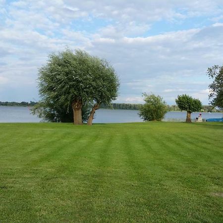 Landferienhof "Mueritzufer" Ludorf Экстерьер фото