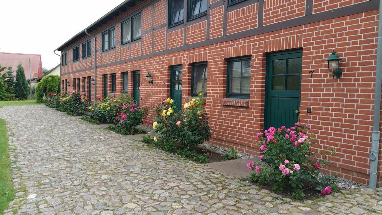 Landferienhof "Mueritzufer" Ludorf Экстерьер фото